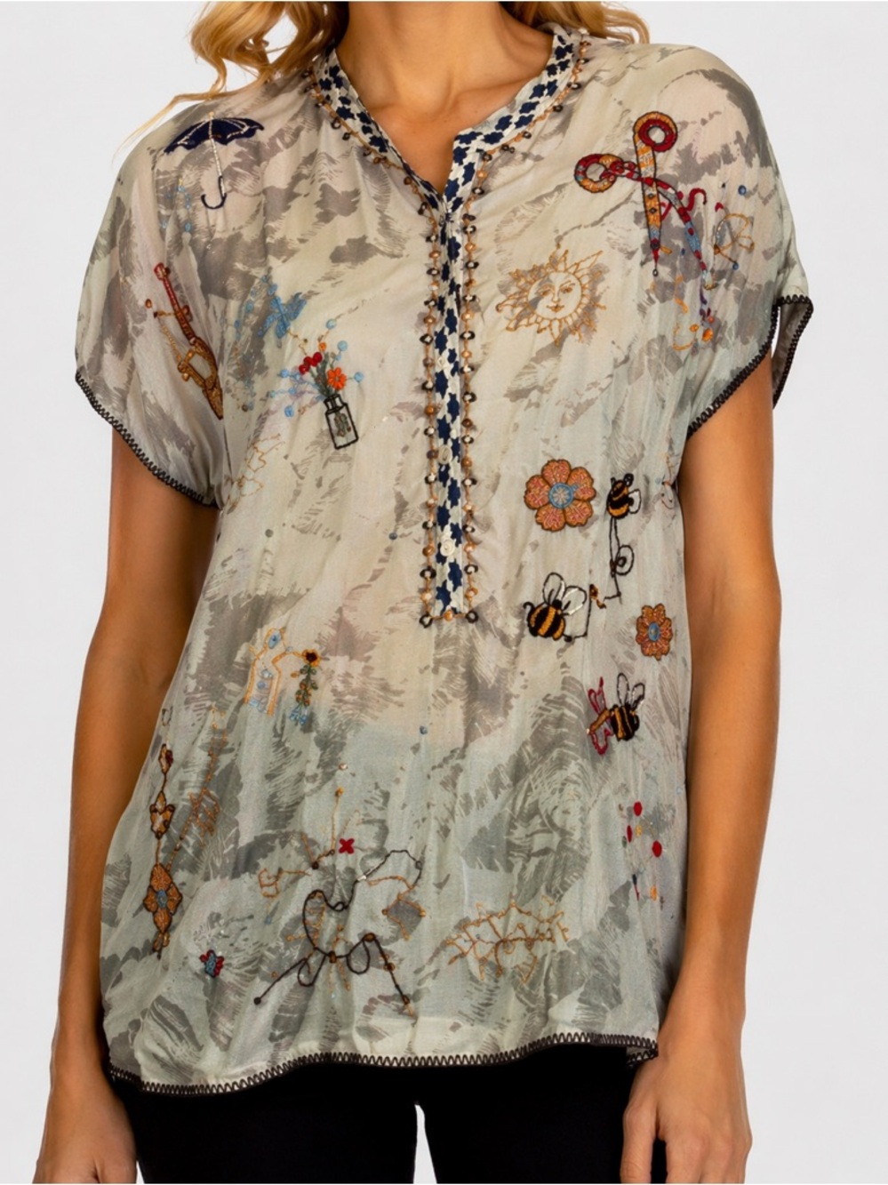 Johnny Was Josefina Silk Blouse L Embroidered Floral Camo Cream Boho Tunic Top